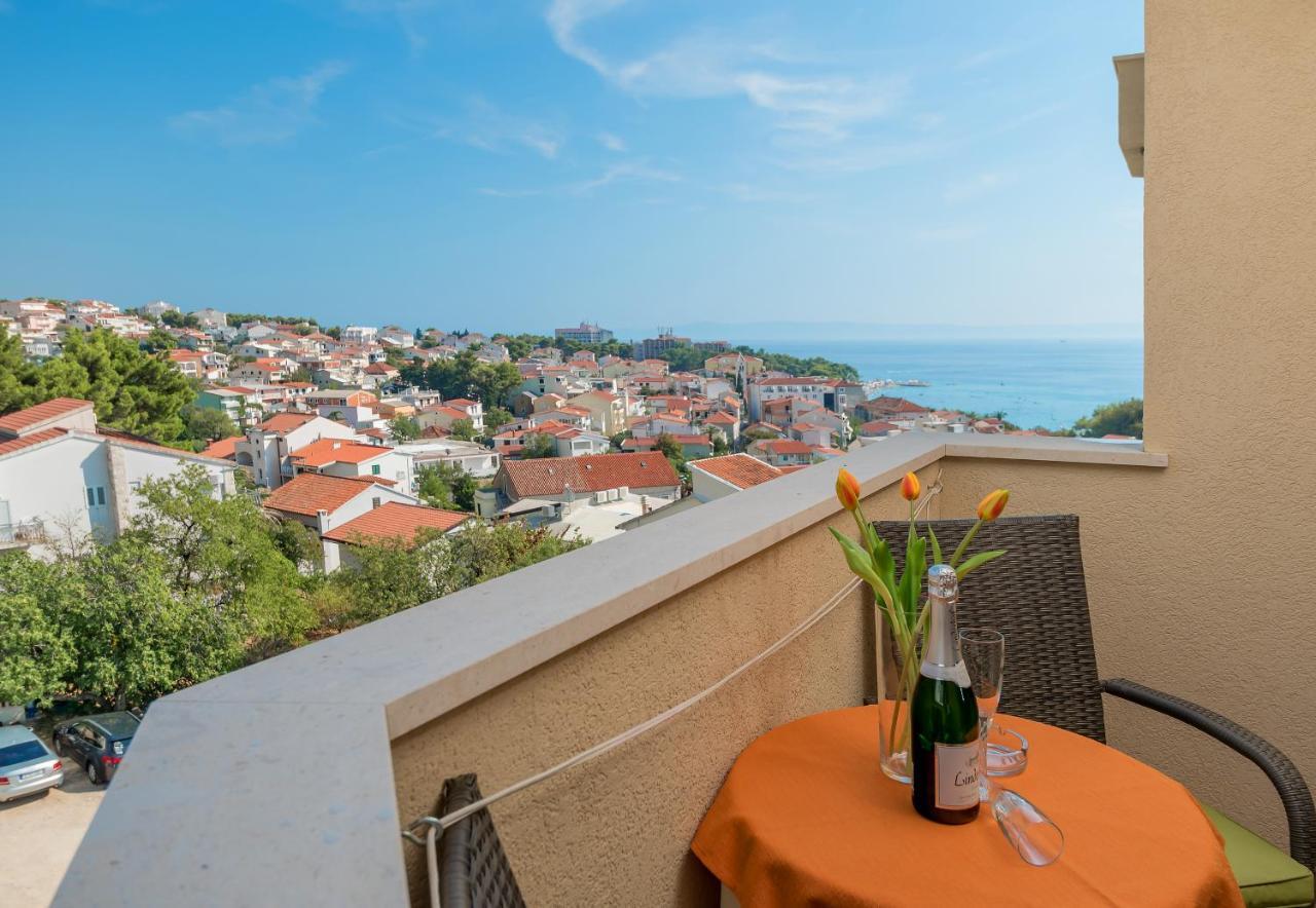 Apartmani Putnik Baška Voda Exterior foto