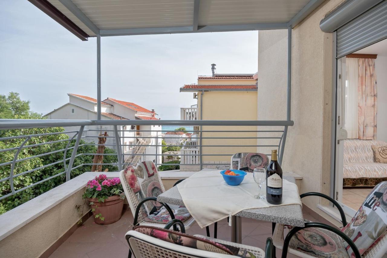 Apartmani Putnik Baška Voda Exterior foto