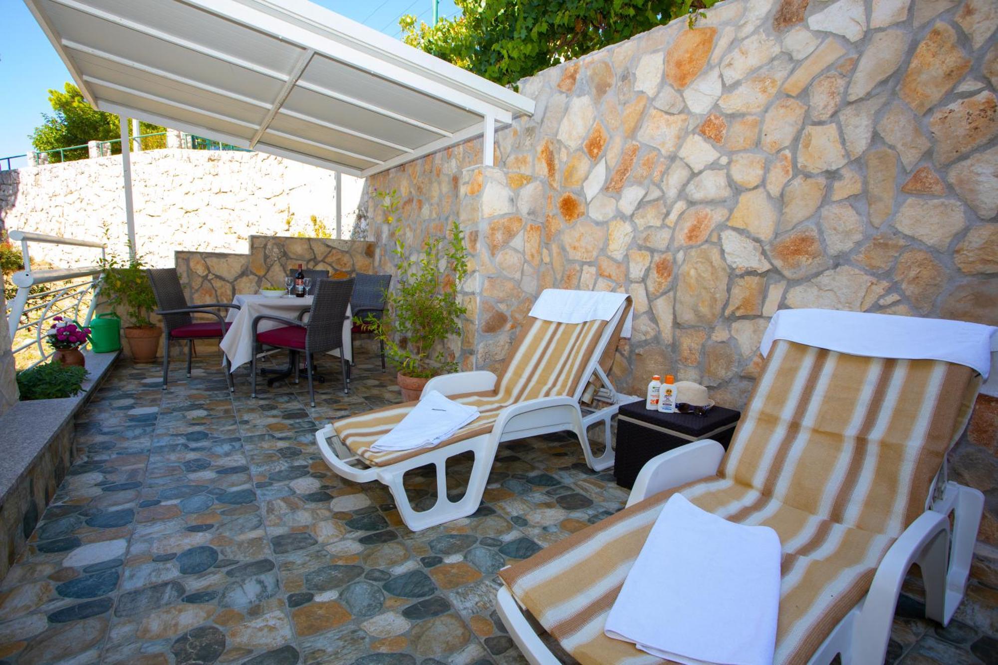 Apartmani Putnik Baška Voda Exterior foto